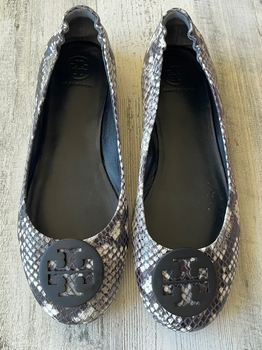 Tory Burch Gray & Black Snake-Print Reva Logo Ballet Flats 8.5